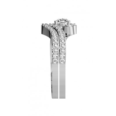 Delicate Bridal Diamond Ring Set
